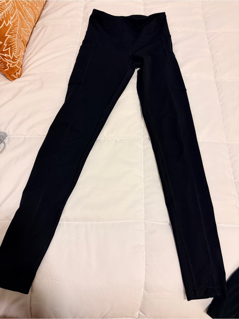 Black High-Waist girls leggins with with Side Pockets and strong stomach support